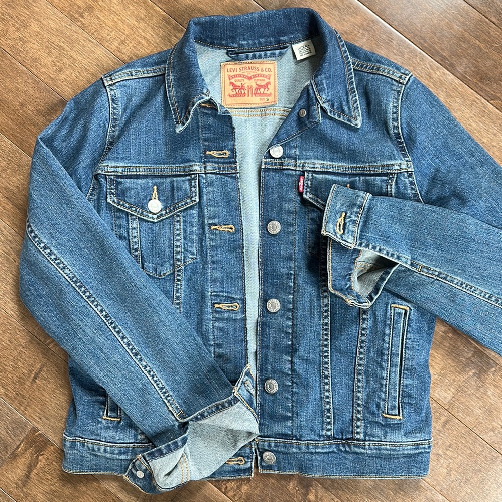 Levi’s denim jacket